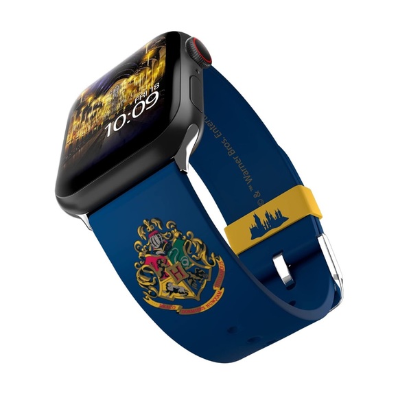 Harry Potter - Hogwarts Smartwatch Band ñ Officially Licensed NWT - Picture 1 of 7
